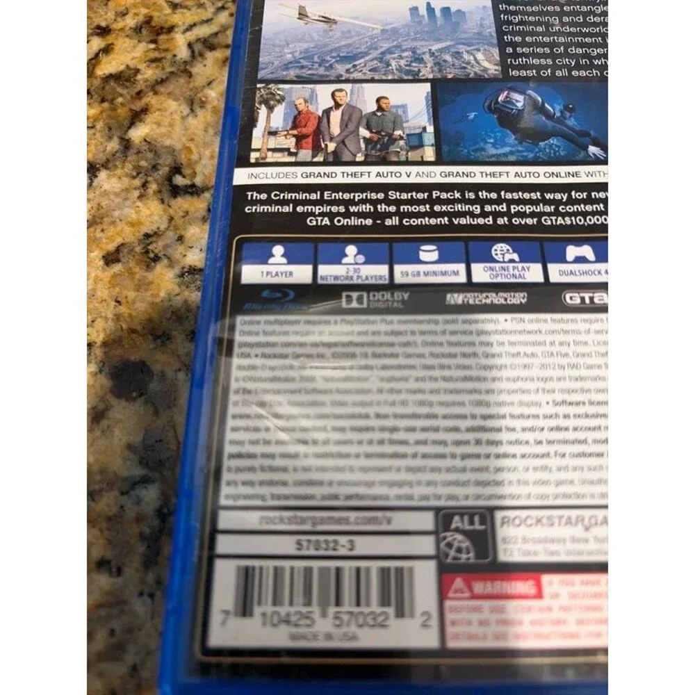 Grand Theft Auto V [Premium Edition] (Sony PlayStation 4 PS4, 2018)
